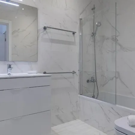 112 Ii Apartment *