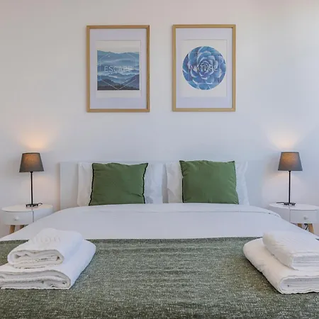 Apartment 112 Ii