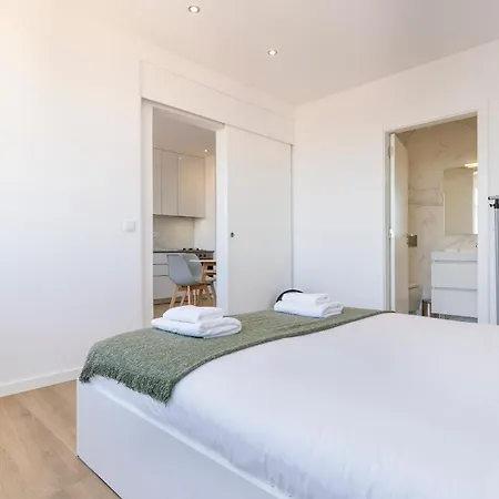 112 Ii Apartment