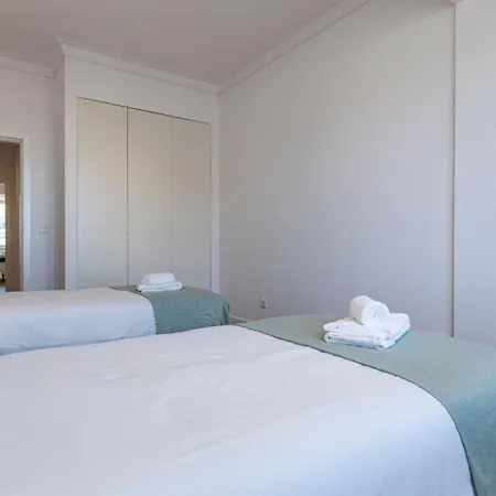 112 Ii * リスボン